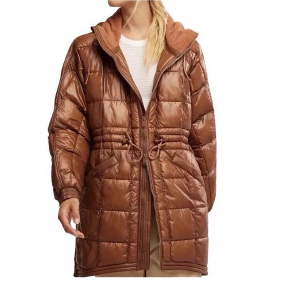 Free People FP MOVEMENT Patricia Packable Poncho Puffer Jacket Brown Large - Picture 1 of 16